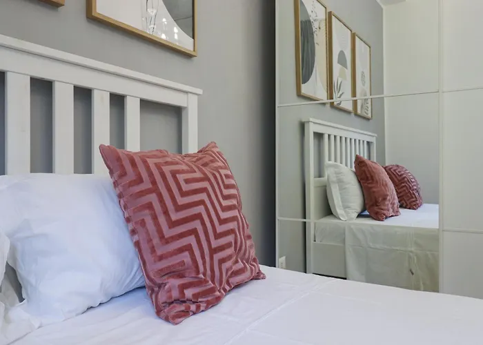 Casilina 403 Spacious 3bdr&3 Bath Apartamento *